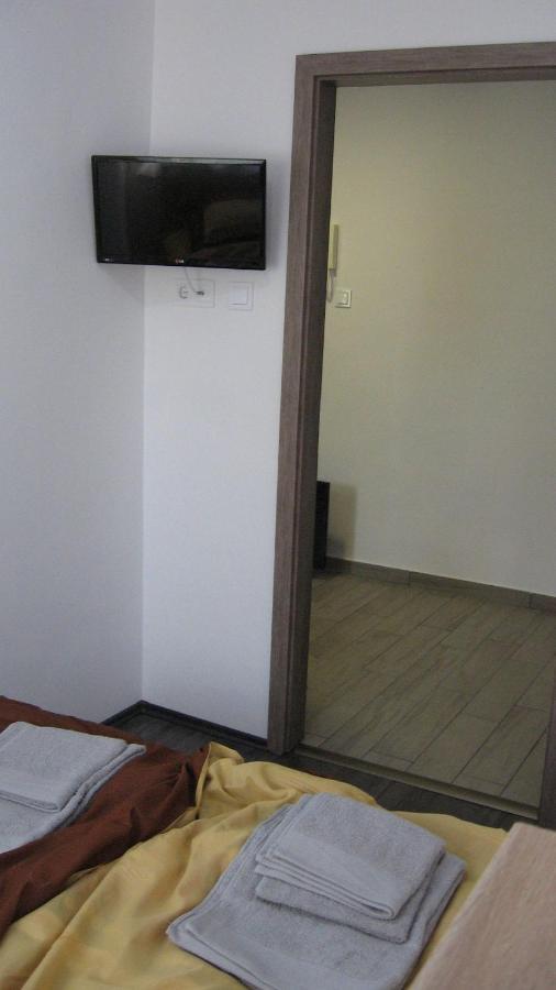 Hz Apartman Miskolc Lägenhet Exteriör bild