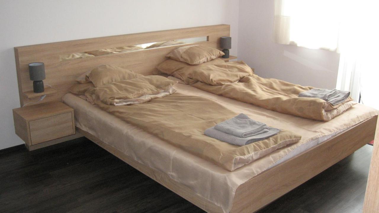 Hz Apartman Miskolc Lägenhet Exteriör bild