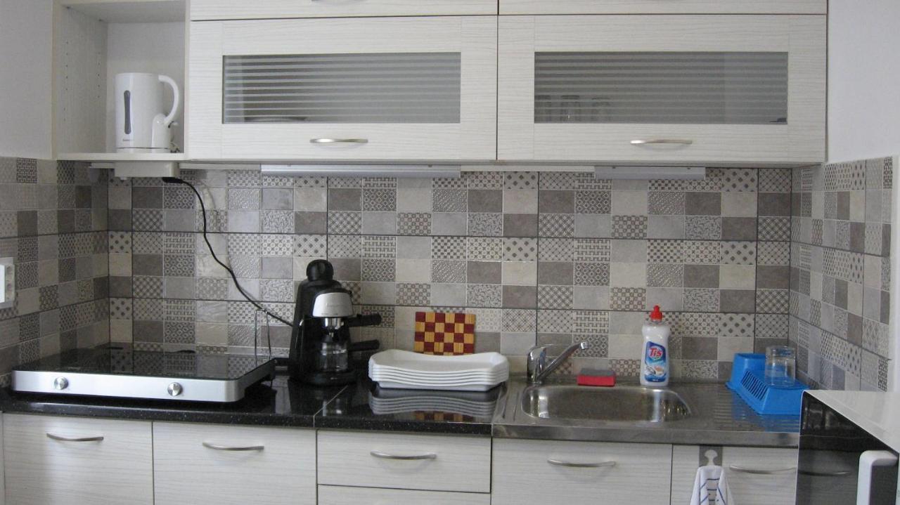 Hz Apartman Miskolc Lägenhet Exteriör bild